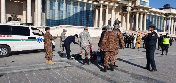 Төв талбайд өөрийгөө шатааж амиа егүүтгэсэн хэргийг хаажээ