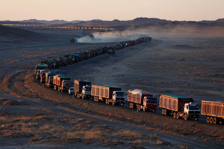 Монголын Хятад руу нүүрсээ гаргах боломжийг цар тахал дахин тасалдуулав